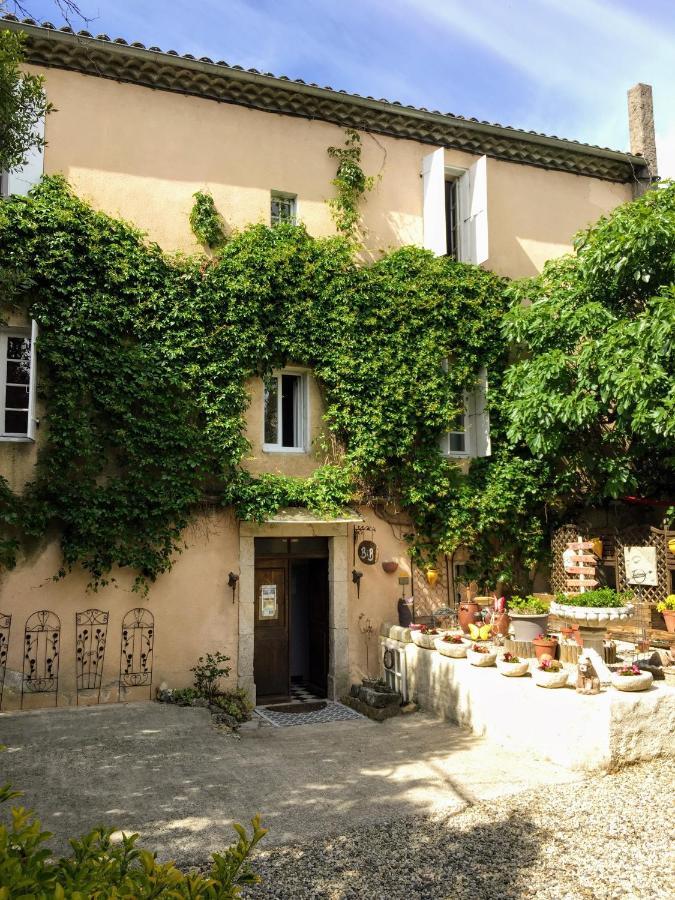 Maison Du Manoir Vallon-Pont-dʼArc Екстериор снимка