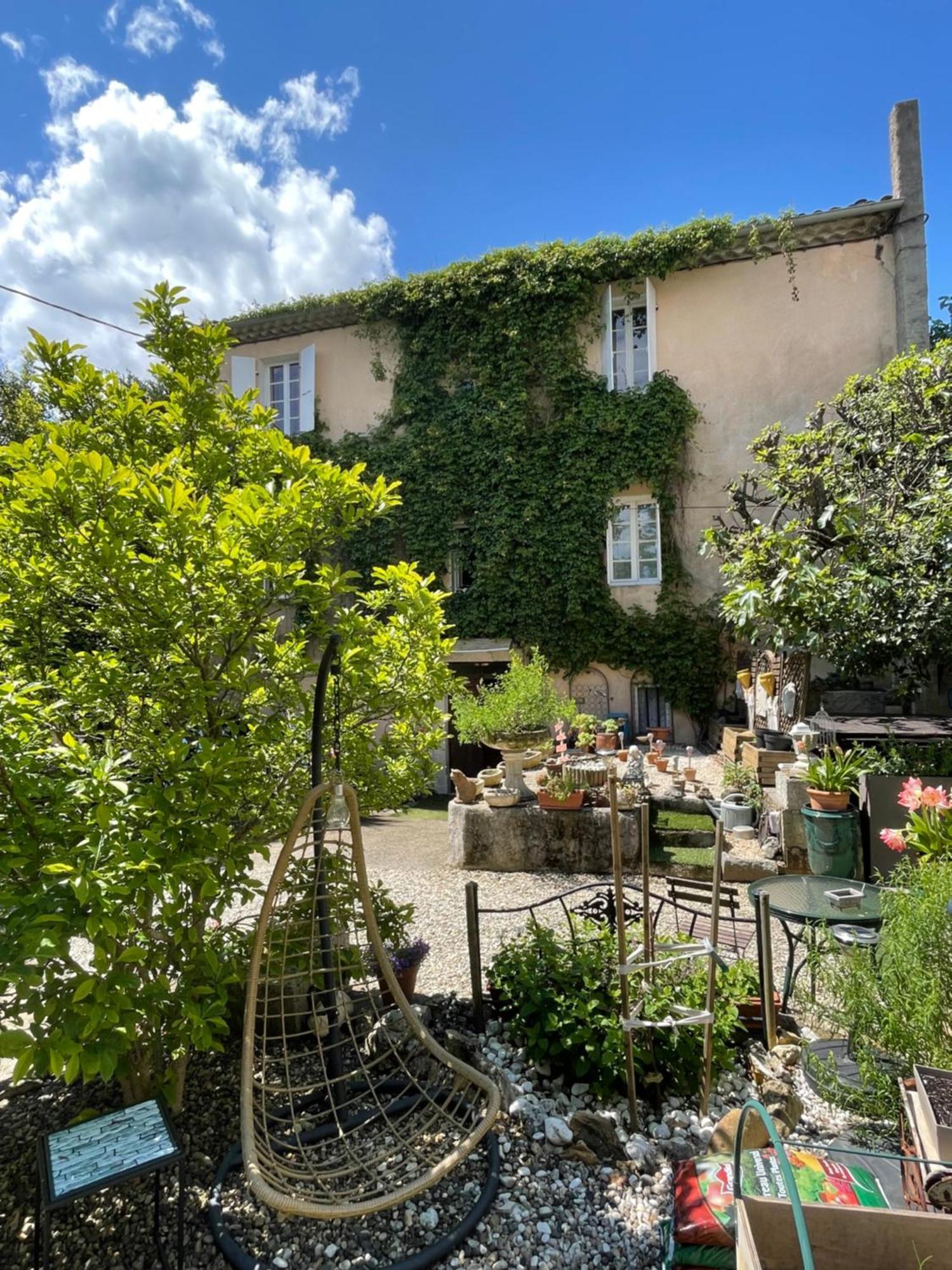 Maison Du Manoir Vallon-Pont-dʼArc Екстериор снимка